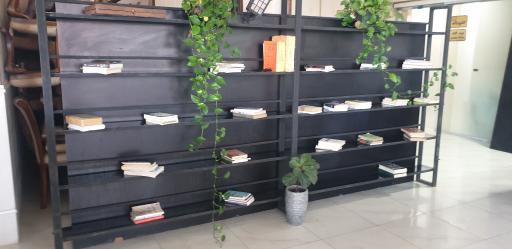 عکس کافه و رستوران دنیز