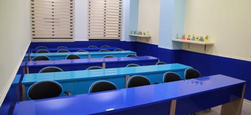 عکس دانشکده مدیریت علم و فناوری