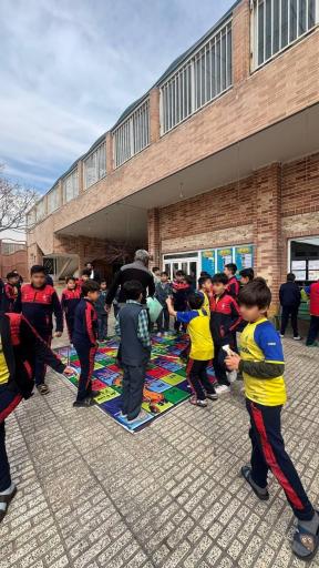 عکس مجموعه فرهنگی حکیم