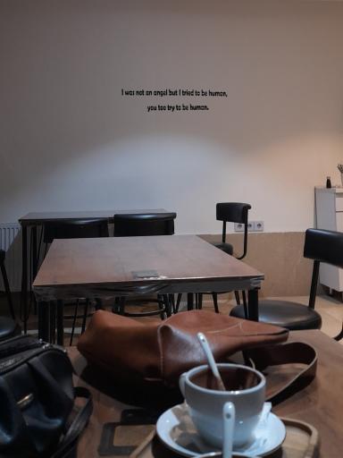 عکس کافه فست فود شب های الهیه