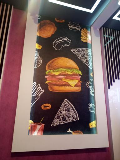 عکس پیتزا و همبرگر دیار