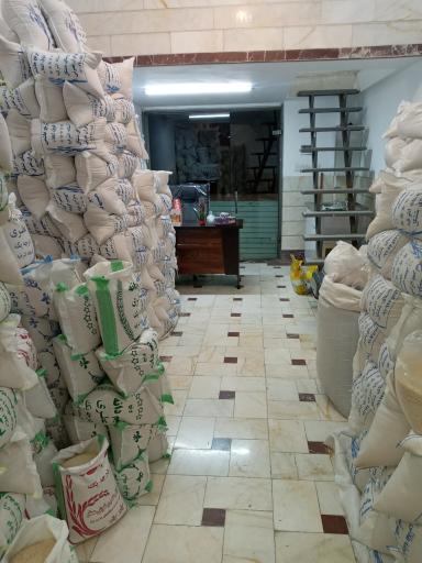 عکس برنج فروشی برادران نصرتی