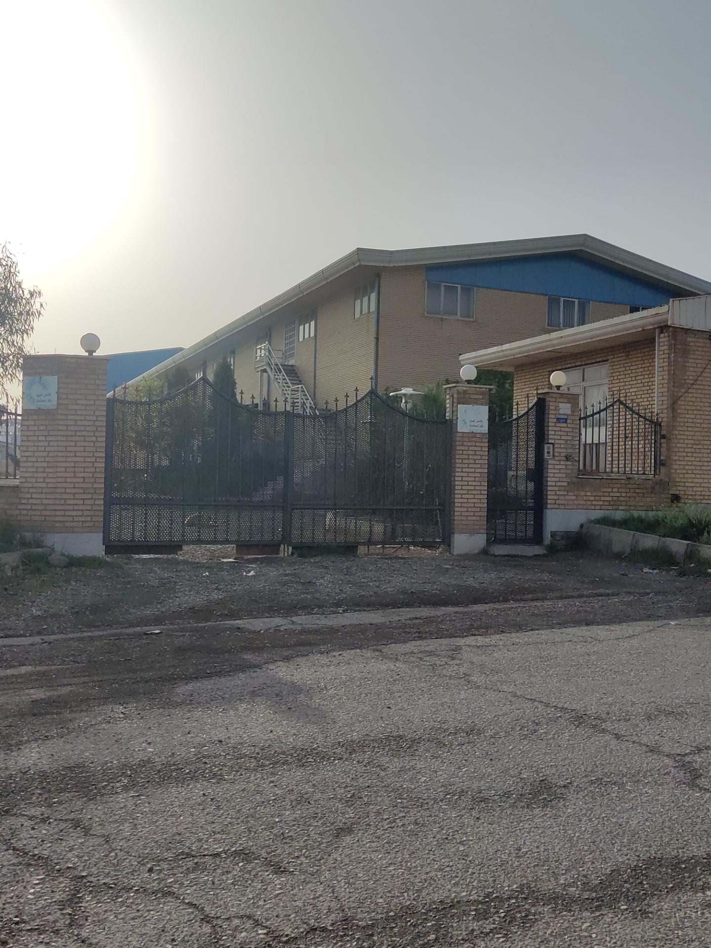 عکس کاشی کبود