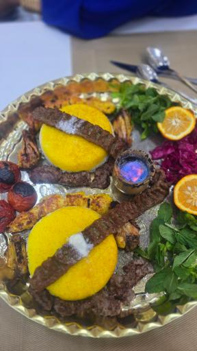 عکس رستوران گیلاس