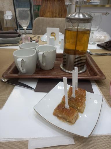 عکس رستوران گیلاس