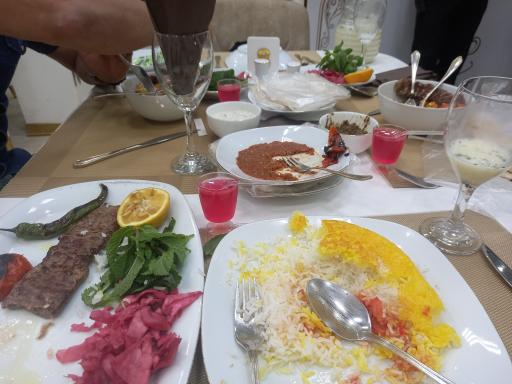 عکس رستوران گیلاس