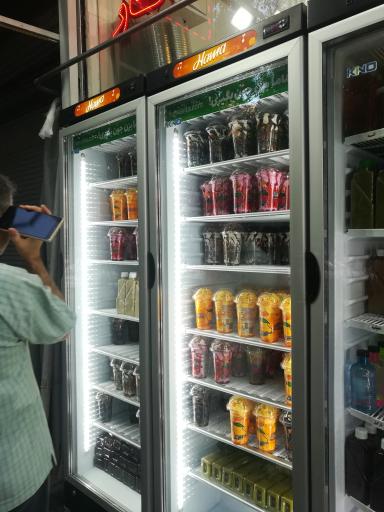 عکس آبمیوه و بستنی تمشک