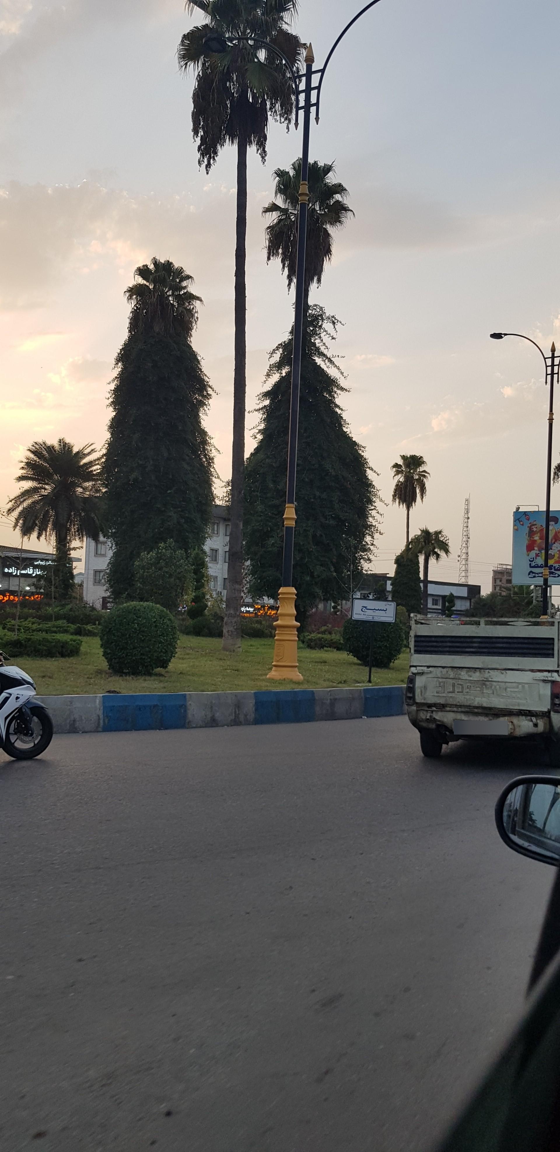 عکس میدان بسیج