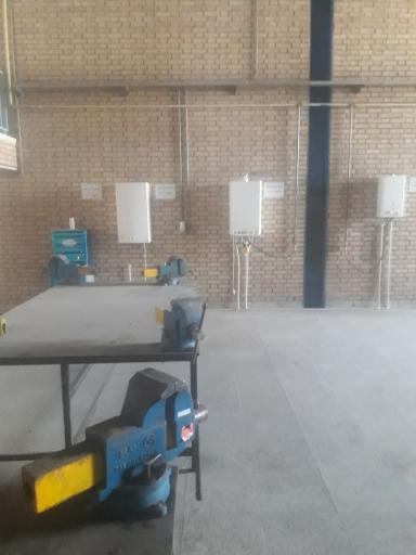 عکس مرکز آموزش فنی وحرفه ای شماره ۱۴آق قلا