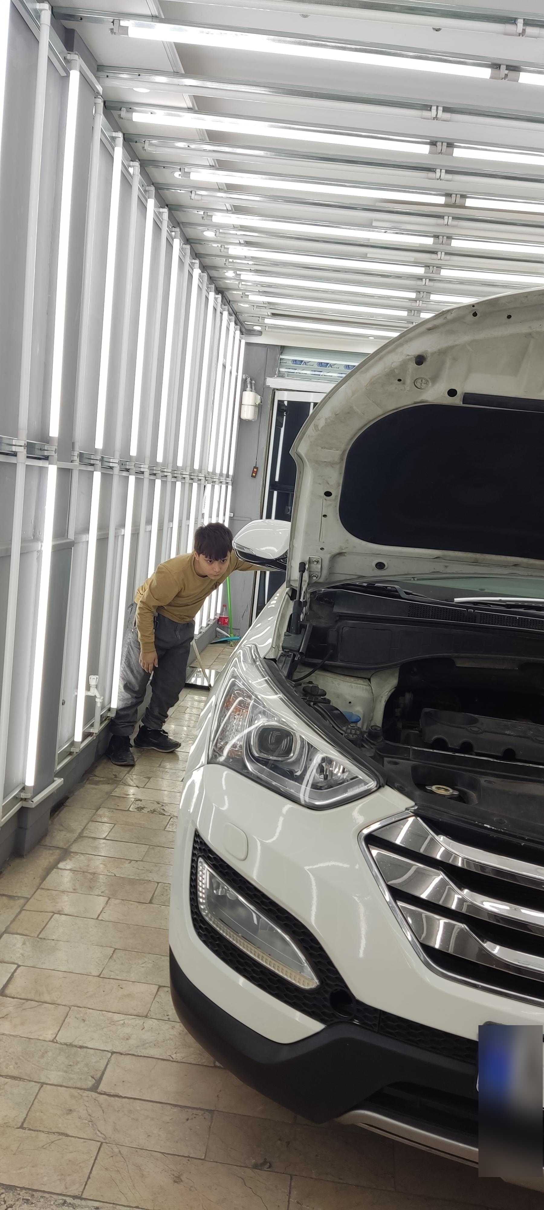 عکس تشخیص رنگ تخصصی حمید