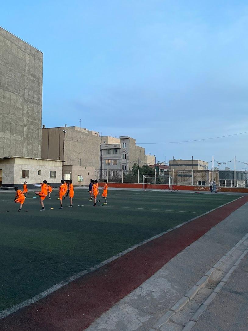 عکس مدرسه فوتبال چهار فصل کوهسار