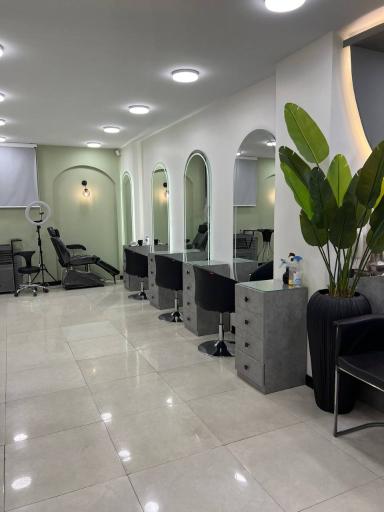 عکس سالن زیبایی اندیشه 