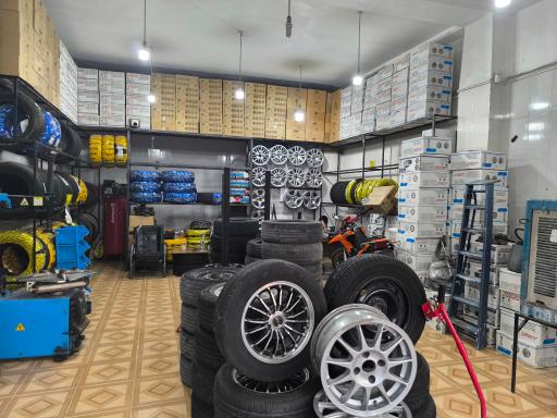 عکس لاستیک آزادی ایلام