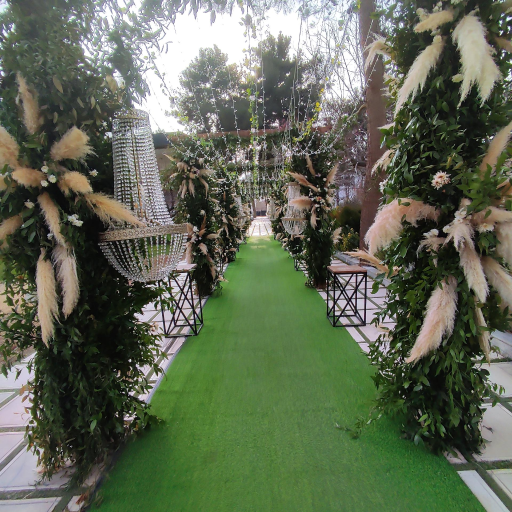 عکس عمارت ملک