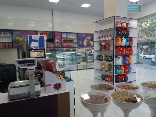 عکس قنادی نوبهار