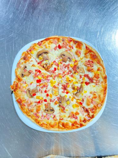 عکس باغ رستوران تاپ جمشید