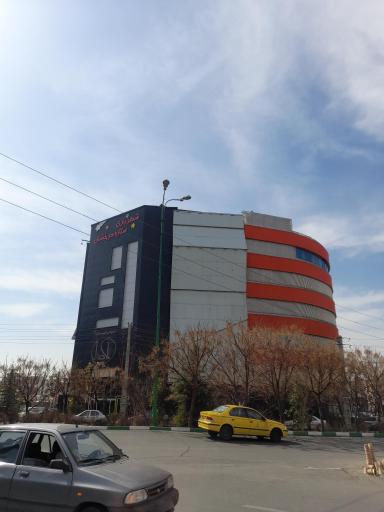 عکس مرکز خرید ملاصدرا