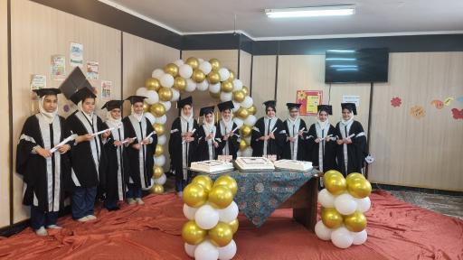 عکس دبستان دخترانه میهن