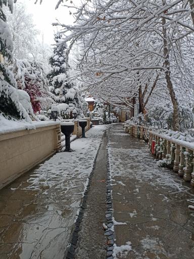 عکس مجتمع گردشگری قصر خورشید طرقبه