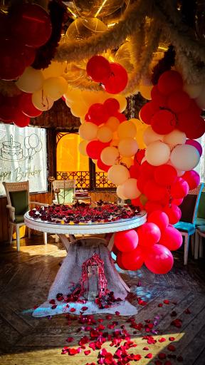 عکس مجتمع گردشگری قصر خورشید طرقبه