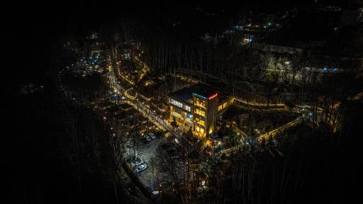 عکس مجتمع گردشگری قصر خورشید طرقبه