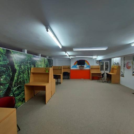 عکس آموزشگاه کنکور و پانسیون مطالعاتی و کتابخانه خط ویژه