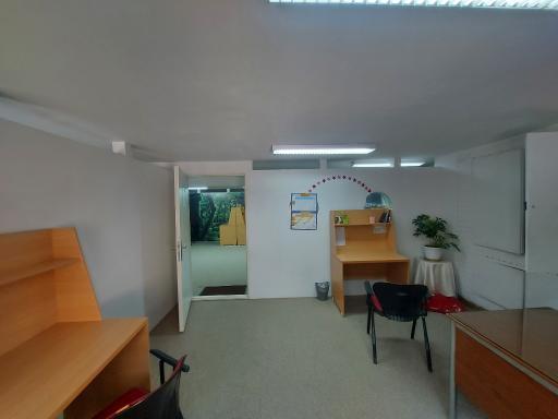 عکس آموزشگاه کنکور و پانسیون مطالعاتی و کتابخانه خط ویژه