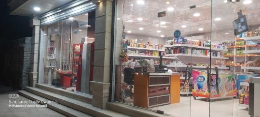 عکس شانل مارکت