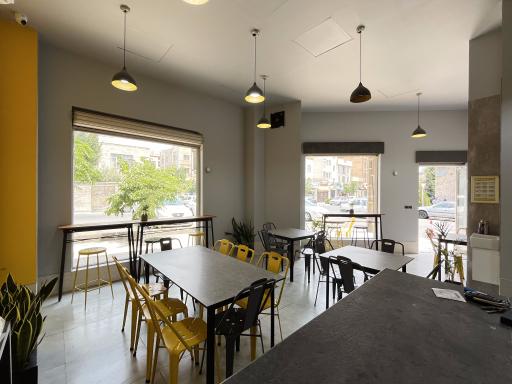 عکس ساندویچ‌ بار آلیما