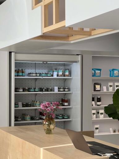 عکس فروشگاه پیله