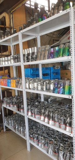 عکس تعمیرگاه رضا اگزوز