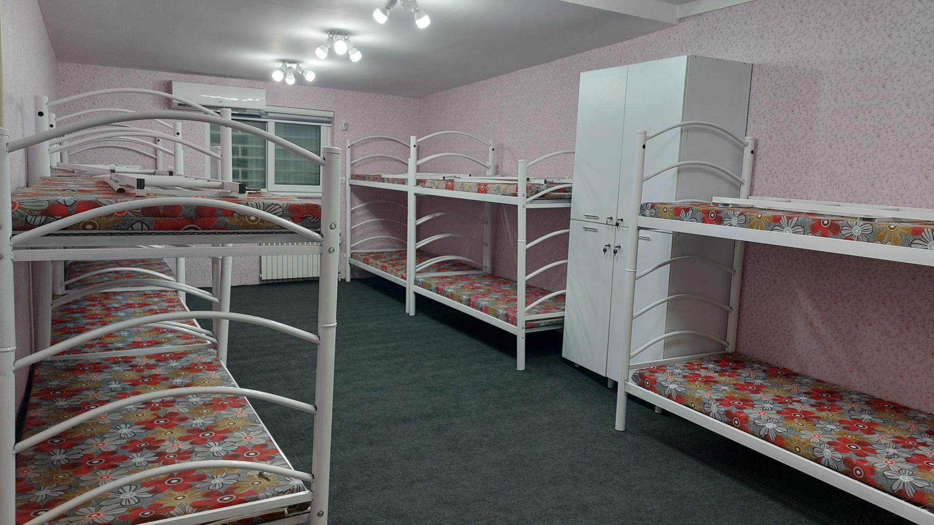 عکس خوابگاه خودگردان ترنم