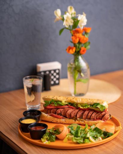 عکس فست فود اُویچ