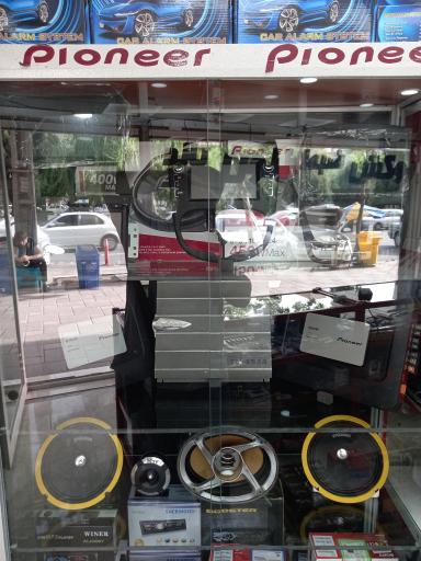 عکس لوکس خودرو ماهان