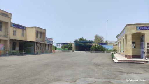 عکس دبیرستان متوسطه اول شاهد
