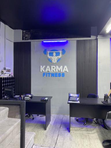 عکس باشگاه تناسب اندام کارما