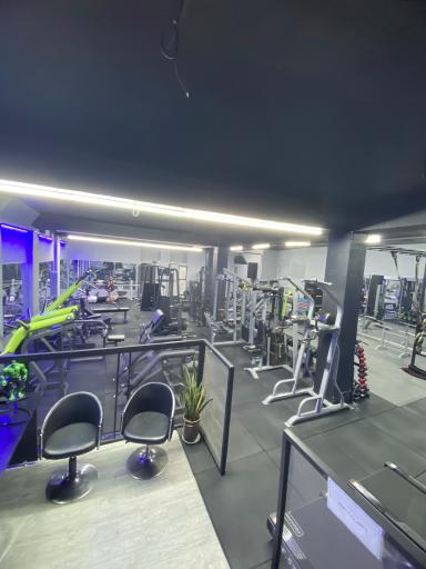 عکس باشگاه تناسب اندام کارما