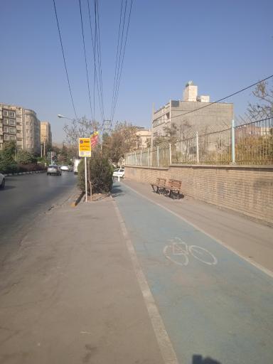 عکس  میدان لاله