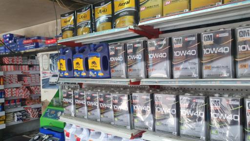 عکس اتو سرویس و تعویض روغن کمالی