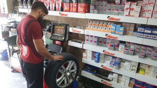 عکس اتو سرویس و تعویض روغن کمالی