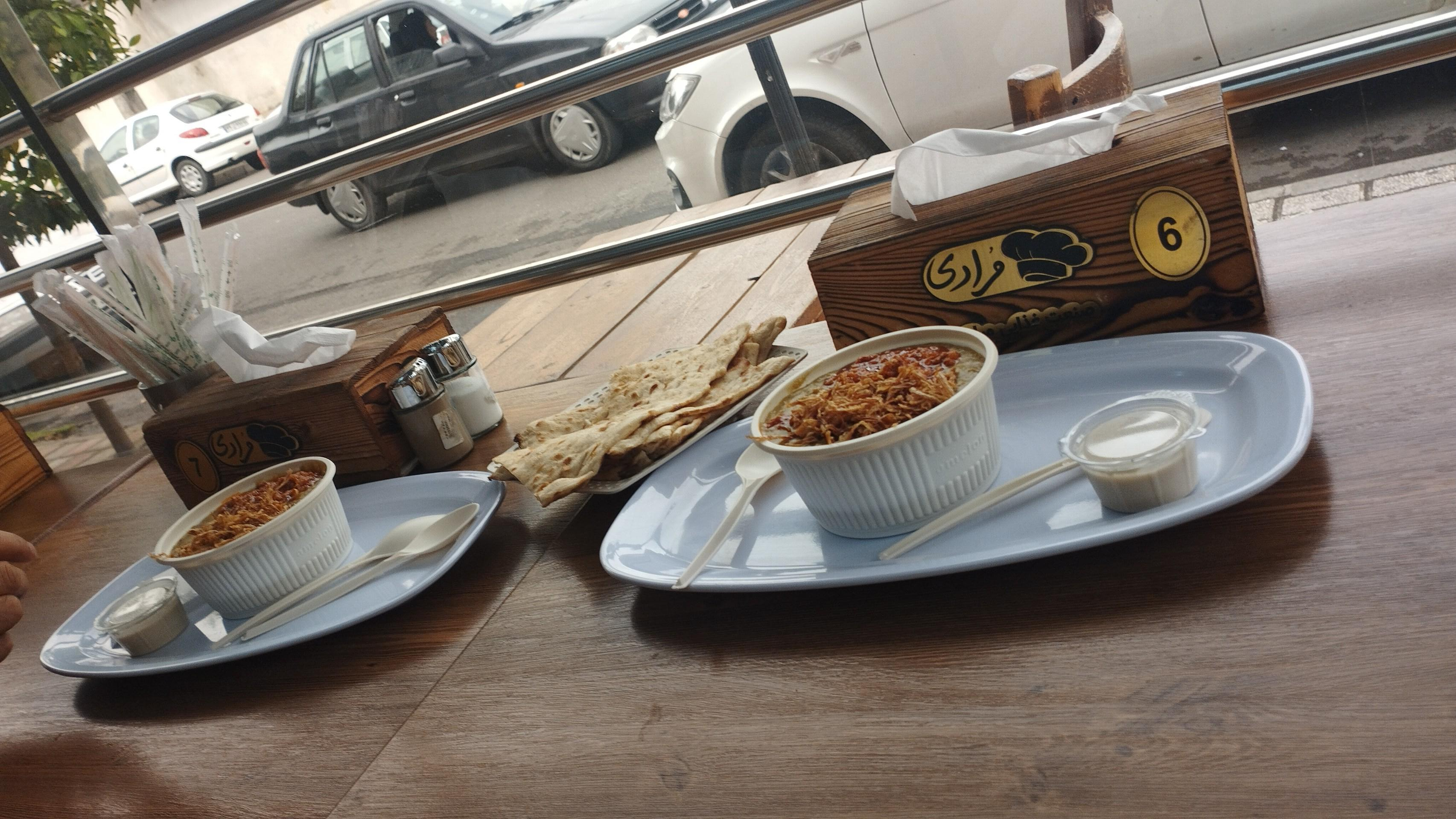 عکس آش مرادی شعبه پارس
