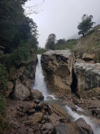عکس آبشار لار چشمه ماسوله