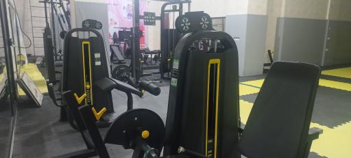 عکس باشگاه بانوان حقی