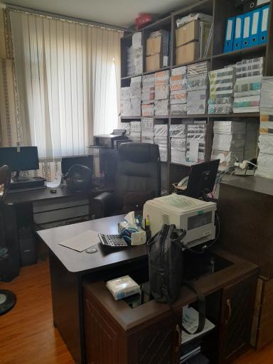 عکس موسسه کنکور ونوس