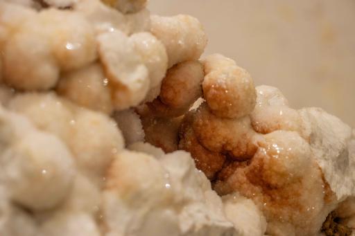 عکس موزه علوم زمین (سنگ) و آموزشگاه یاقوت کویر