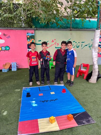 عکس دبستان باغ‌دانش