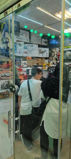 عکس فروشگاه اسباب بازی بیگ سایما