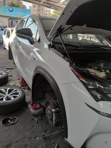 عکس تعمیرگاه تخصصی فرجی