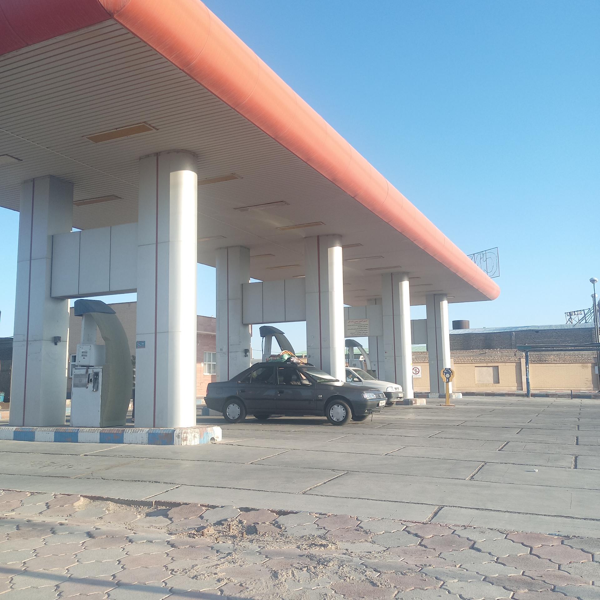 عکس پمپ گاز CNG جوادالائمه