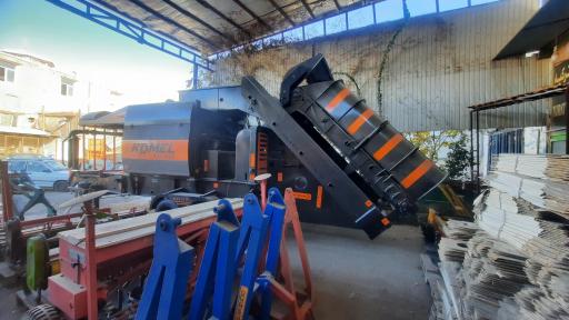 نمایشگاه ماشین آلات کشاورزی مردانی